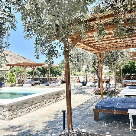 מלון Caesars Gardens & - Adults Only