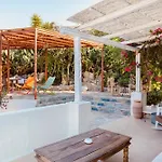 Caesars Gardens & - Adults Only